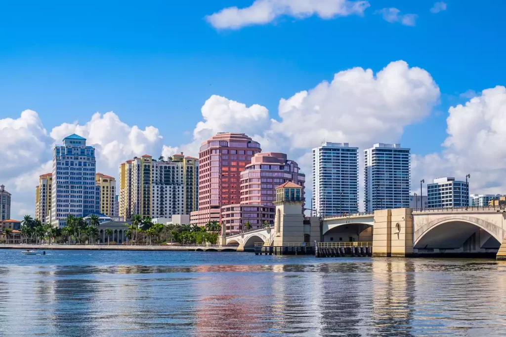 best places to live in florida​